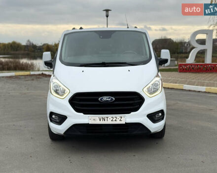 Белый Форд Транзит Кастом, объемом двигателя 2 л и пробегом 214 тыс. км за 21400 $, фото 3 на Automoto.ua