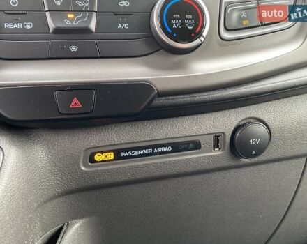 Белый Форд Транзит Кастом, объемом двигателя 2 л и пробегом 91 тыс. км за 24500 $, фото 56 на Automoto.ua