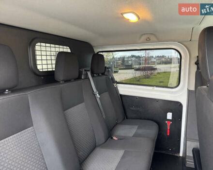 Белый Форд Транзит Кастом, объемом двигателя 2 л и пробегом 214 тыс. км за 21400 $, фото 25 на Automoto.ua