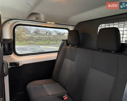 Белый Форд Транзит Кастом, объемом двигателя 2 л и пробегом 214 тыс. км за 21400 $, фото 52 на Automoto.ua