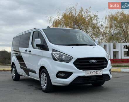 Белый Форд Транзит Кастом, объемом двигателя 2 л и пробегом 214 тыс. км за 21400 $, фото 8 на Automoto.ua