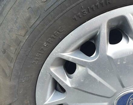 Білий Форд Транзит Кастом, об'ємом двигуна 2.2 л та пробігом 210 тис. км за 13300 $, фото 1 на Automoto.ua