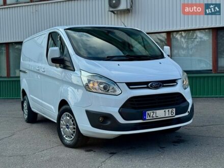 Белый Форд Транзит Кастом, объемом двигателя 2.2 л и пробегом 256 тыс. км за 12350 $, фото 1 на Automoto.ua