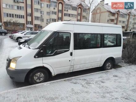 Форд Транзит Кастом 2013 у Києві на Automoto.ua Білий Форд Транзит Кастом, об'ємом двигуна 2.2 л та пробігом 322 тис. км за 10900 $, фото 1 на Automoto.ua