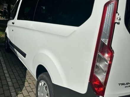Форд Транзит Кастом 2015 у Ужгороді на Automoto.ua Білий Форд Транзит Кастом, об'ємом двигуна 2.2 л та пробігом 290 тис. км за 13800 $, фото 1 на Automoto.ua