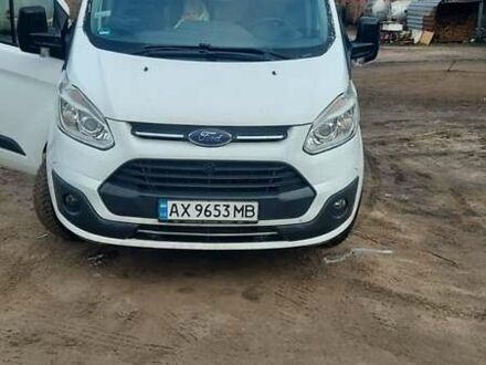 Белый Форд Транзит Кастом, объемом двигателя 2 л и пробегом 165 тыс. км за 12500 $, фото 1 на Automoto.ua