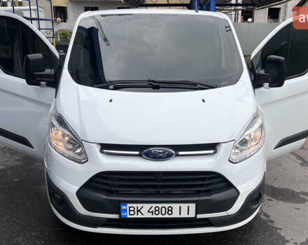 Белый Форд Транзит Кастом, объемом двигателя 2.2 л и пробегом 278 тыс. км за 13900 $, фото 1 на Automoto.ua
