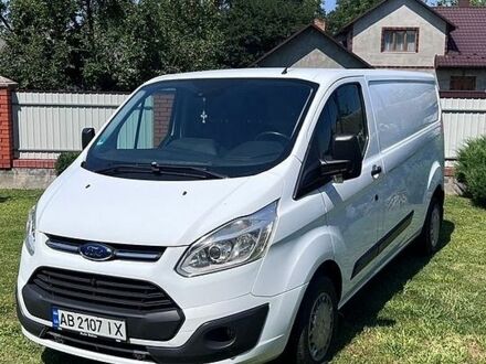 Белый Форд Транзит Кастом, объемом двигателя 2 л и пробегом 250 тыс. км за 13300 $, фото 1 на Automoto.ua