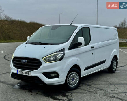 Белый Форд Транзит Кастом, объемом двигателя 2 л и пробегом 219 тыс. км за 15750 $, фото 1 на Automoto.ua
