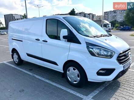 Форд Транзит Кастом 2018 в Киеве на Automoto.ua Белый Форд Транзит Кастом, объемом двигателя 2 л и пробегом 143 тыс. км за 18500 $, фото 1 на Automoto.ua