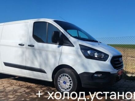 Белый Форд Транзит Кастом, объемом двигателя 2 л и пробегом 299 тыс. км за 14400 $, фото 1 на Automoto.ua