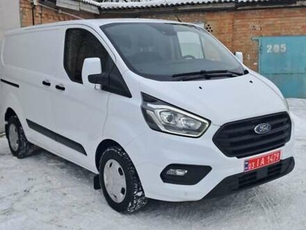 Белый Форд Транзит Кастом, объемом двигателя 2 л и пробегом 201 тыс. км за 16800 $, фото 1 на Automoto.ua