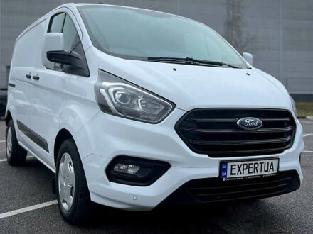 Белый Форд Транзит Кастом, объемом двигателя 2 л и пробегом 220 тыс. км за 19200 $, фото 1 на Automoto.ua