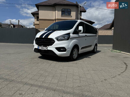 Форд Транзит Кастом 2019 в Ивано-Франковске на Automoto.ua Белый Форд Транзит Кастом, объемом двигателя 2 л и пробегом 73 тыс. км за 26400 $, фото 1 на Automoto.ua