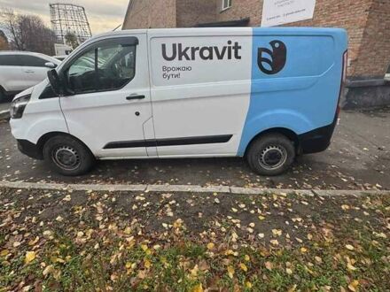 Білий Форд Транзит Кастом, об'ємом двигуна 2 л та пробігом 200 тис. км за 10999 $, фото 1 на Automoto.ua