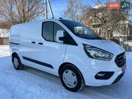 Белый Форд Транзит Кастом, объемом двигателя 2 л и пробегом 200 тыс. км за 17000 $, фото 1 на Automoto.ua