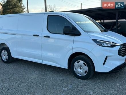 Белый Форд Транзит Кастом, объемом двигателя 2 л и пробегом 49 тыс. км за 35000 $, фото 1 на Automoto.ua