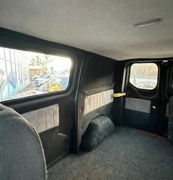 Черный Форд Транзит Кастом, объемом двигателя 2.2 л и пробегом 227 тыс. км за 10700 $, фото 15 на Automoto.ua