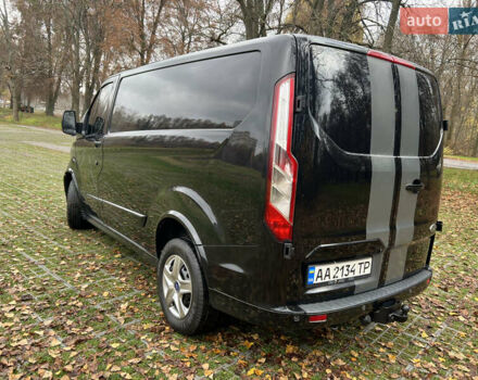 Черный Форд Транзит Кастом, объемом двигателя 2.2 л и пробегом 261 тыс. км за 9990 $, фото 10 на Automoto.ua