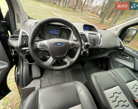 Черный Форд Транзит Кастом, объемом двигателя 2.2 л и пробегом 261 тыс. км за 9990 $, фото 11 на Automoto.ua