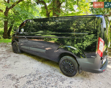 Черный Форд Транзит Кастом, объемом двигателя 2 л и пробегом 204 тыс. км за 14500 $, фото 3 на Automoto.ua