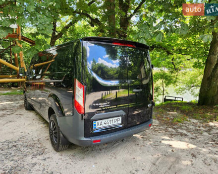 Черный Форд Транзит Кастом, объемом двигателя 2 л и пробегом 204 тыс. км за 14500 $, фото 4 на Automoto.ua