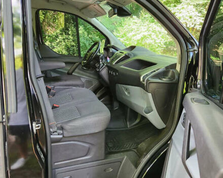 Черный Форд Транзит Кастом, объемом двигателя 2 л и пробегом 204 тыс. км за 14500 $, фото 12 на Automoto.ua