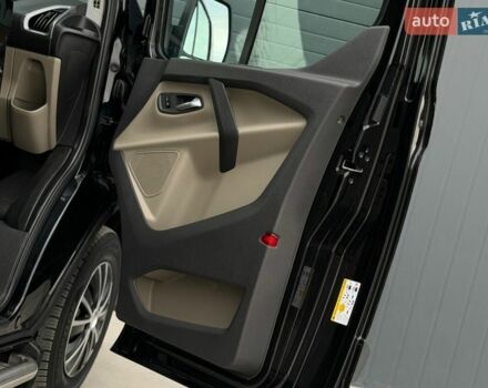 Черный Форд Транзит Кастом, объемом двигателя 2 л и пробегом 238 тыс. км за 16999 $, фото 36 на Automoto.ua