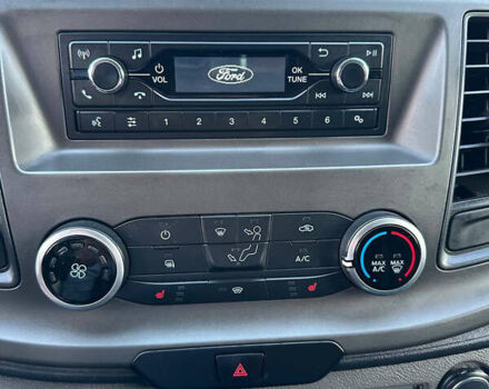 Чорний Форд Транзит Кастом, об'ємом двигуна 2 л та пробігом 140 тис. км за 16200 $, фото 19 на Automoto.ua