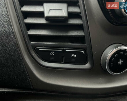 Черный Форд Транзит Кастом, объемом двигателя 2 л и пробегом 199 тыс. км за 14900 $, фото 7 на Automoto.ua