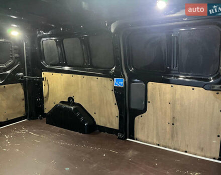 Чорний Форд Транзит Кастом, об'ємом двигуна 2 л та пробігом 146 тис. км за 20500 $, фото 40 на Automoto.ua