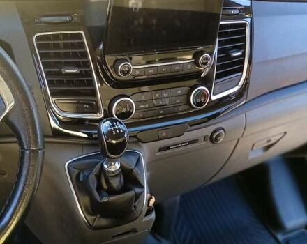 Черный Форд Транзит Кастом, объемом двигателя 2 л и пробегом 412 тыс. км за 13300 $, фото 10 на Automoto.ua