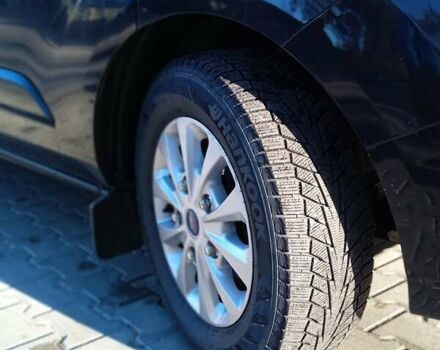 Черный Форд Транзит Кастом, объемом двигателя 2 л и пробегом 412 тыс. км за 13300 $, фото 17 на Automoto.ua