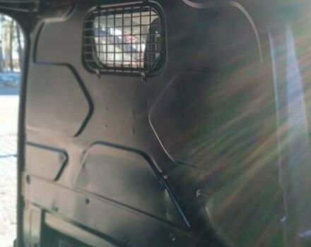 Черный Форд Транзит Кастом, объемом двигателя 2 л и пробегом 412 тыс. км за 13300 $, фото 16 на Automoto.ua