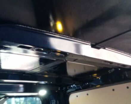 Черный Форд Транзит Кастом, объемом двигателя 2 л и пробегом 412 тыс. км за 13300 $, фото 15 на Automoto.ua