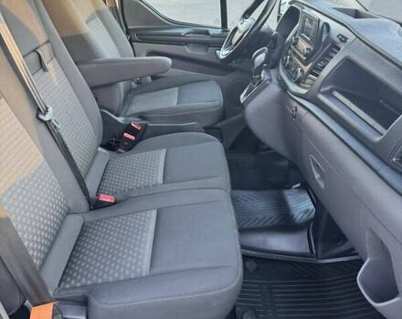 Черный Форд Транзит Кастом, объемом двигателя 2 л и пробегом 283 тыс. км за 18700 $, фото 48 на Automoto.ua