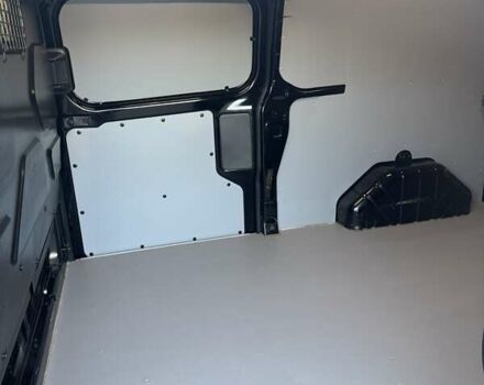 Черный Форд Транзит Кастом, объемом двигателя 2 л и пробегом 283 тыс. км за 18700 $, фото 24 на Automoto.ua