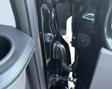 Черный Форд Транзит Кастом, объемом двигателя 2 л и пробегом 283 тыс. км за 18700 $, фото 34 на Automoto.ua