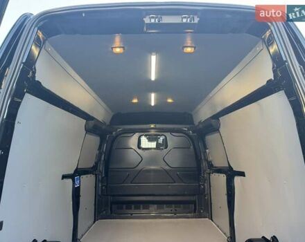 Черный Форд Транзит Кастом, объемом двигателя 2 л и пробегом 283 тыс. км за 18700 $, фото 13 на Automoto.ua