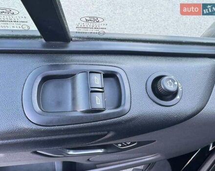 Черный Форд Транзит Кастом, объемом двигателя 2 л и пробегом 283 тыс. км за 18700 $, фото 35 на Automoto.ua