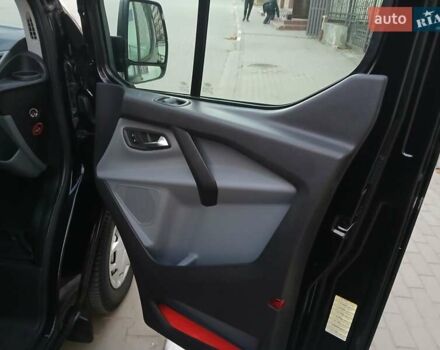 Черный Форд Транзит Кастом, объемом двигателя 2.2 л и пробегом 217 тыс. км за 16999 $, фото 26 на Automoto.ua