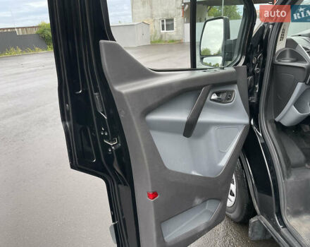 Чорний Форд Транзит Кастом, об'ємом двигуна 2.2 л та пробігом 294 тис. км за 10900 $, фото 12 на Automoto.ua