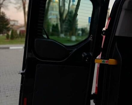 Черный Форд Транзит Кастом, объемом двигателя 2.2 л и пробегом 217 тыс. км за 16999 $, фото 16 на Automoto.ua