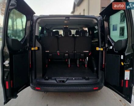 Черный Форд Транзит Кастом, объемом двигателя 2.2 л и пробегом 217 тыс. км за 16999 $, фото 11 на Automoto.ua