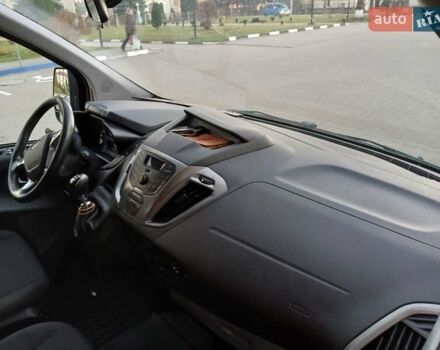 Черный Форд Транзит Кастом, объемом двигателя 2.2 л и пробегом 217 тыс. км за 16999 $, фото 28 на Automoto.ua