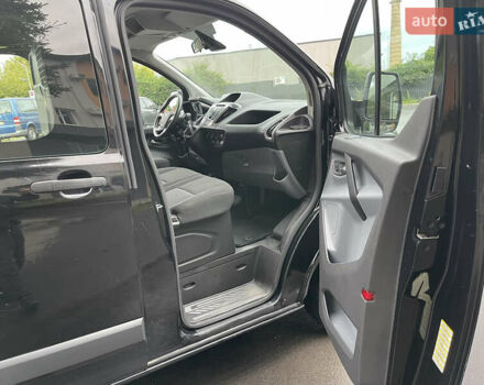 Чорний Форд Транзит Кастом, об'ємом двигуна 2.2 л та пробігом 294 тис. км за 10900 $, фото 26 на Automoto.ua