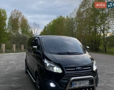 Черный Форд Транзит Кастом, объемом двигателя 2 л и пробегом 230 тыс. км за 13800 $, фото 1 на Automoto.ua