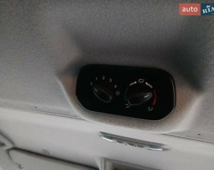 Черный Форд Транзит Кастом, объемом двигателя 2.2 л и пробегом 217 тыс. км за 16999 $, фото 29 на Automoto.ua