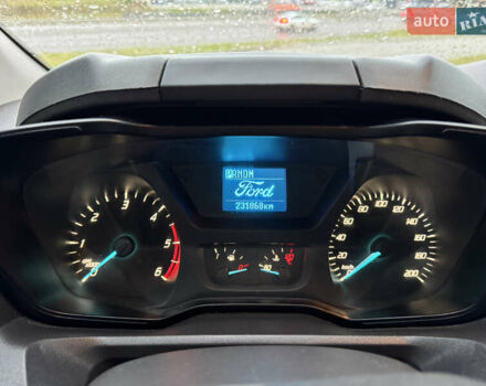Чорний Форд Транзит Кастом, об'ємом двигуна 2 л та пробігом 231 тис. км за 25000 $, фото 18 на Automoto.ua