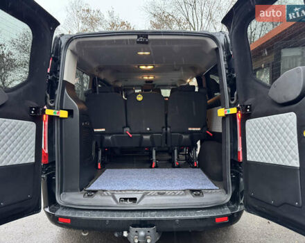 Чорний Форд Транзит Кастом, об'ємом двигуна 2 л та пробігом 231 тис. км за 25000 $, фото 29 на Automoto.ua